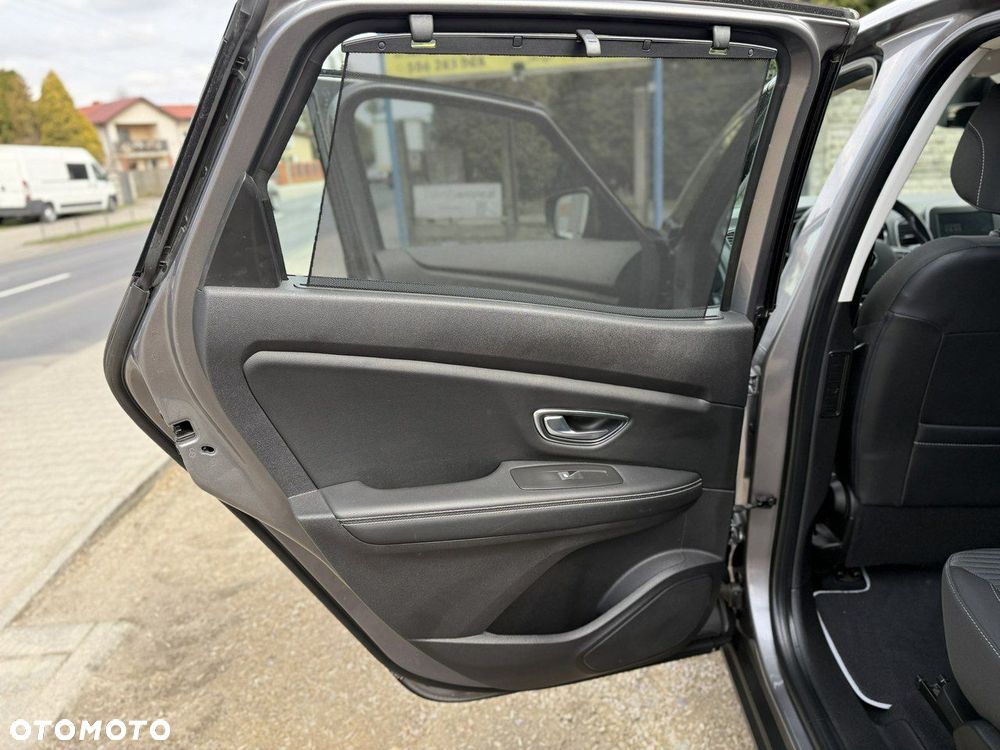 Renault Scenic - 14