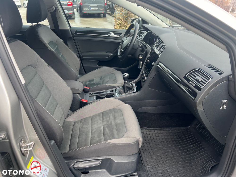 Volkswagen Golf 2.0 BlueTDI 4Motion Comfortline - 27