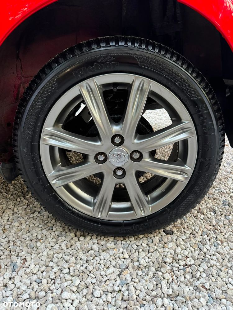Toyota Yaris - 13