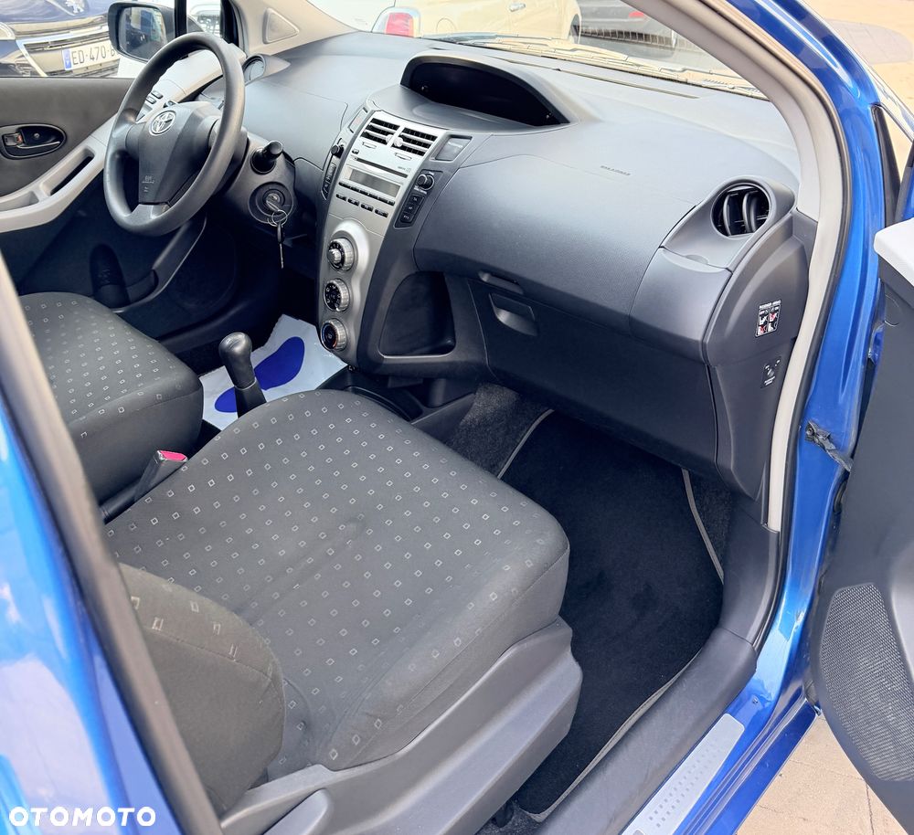 Toyota Yaris 1.0 Luna A/C - 18