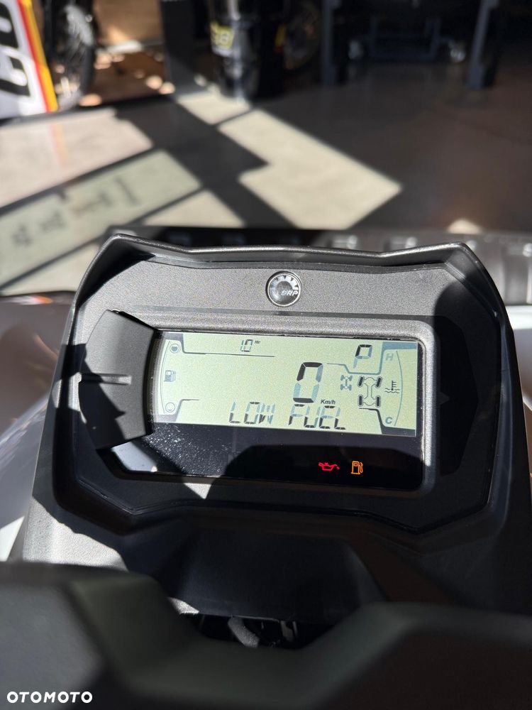 Can-Am Renegade - 13