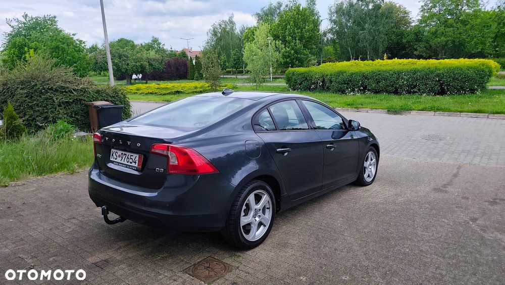 Volvo S60 D3 Geartronic Summum - 40