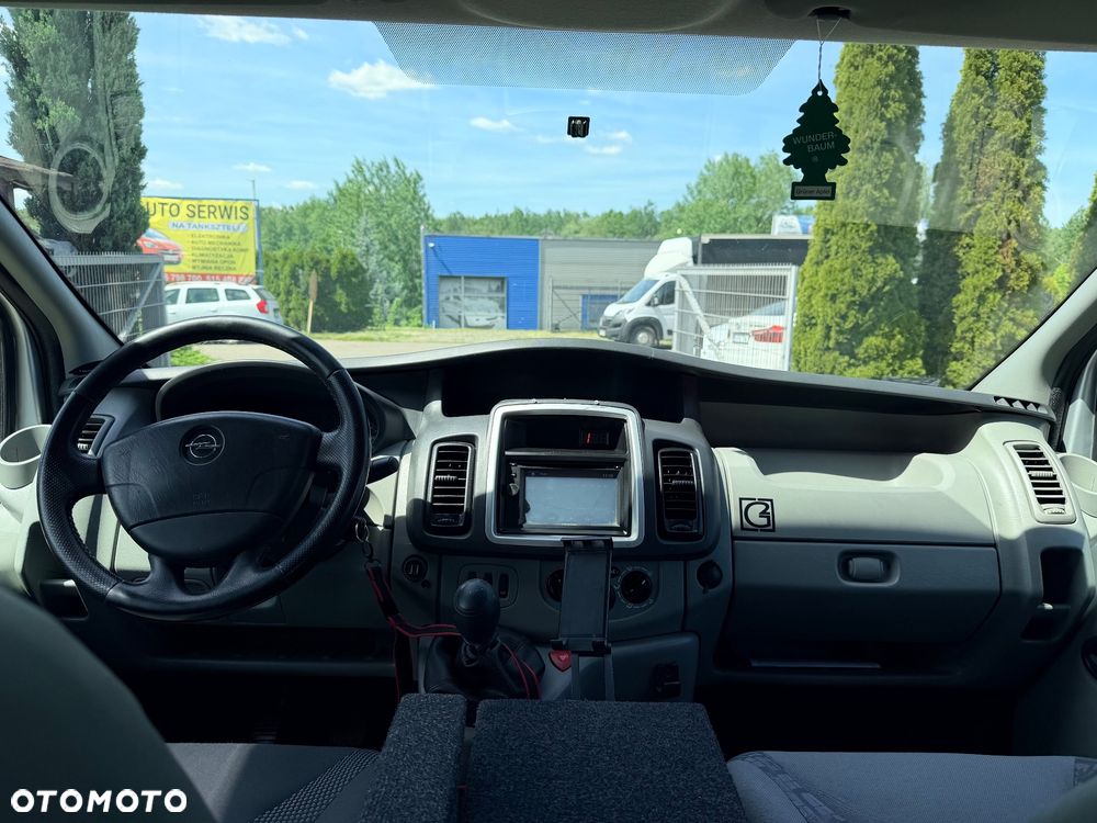 Opel Vivaro L1H1 2.7t - 17