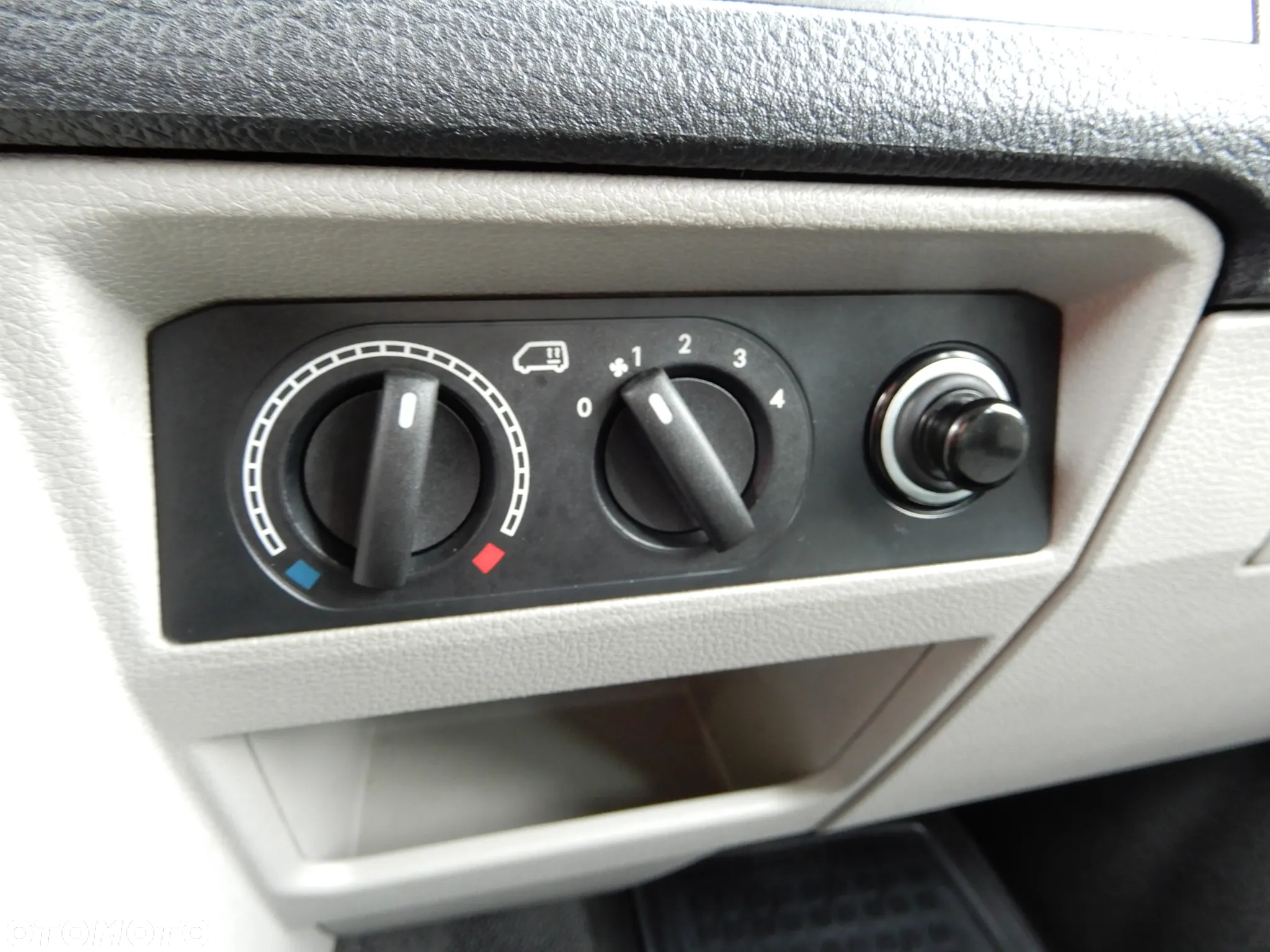 Volkswagen Transporter - 39