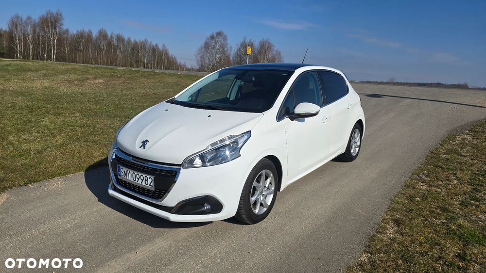 Peugeot 208 1.2 PureTech Allure - 1