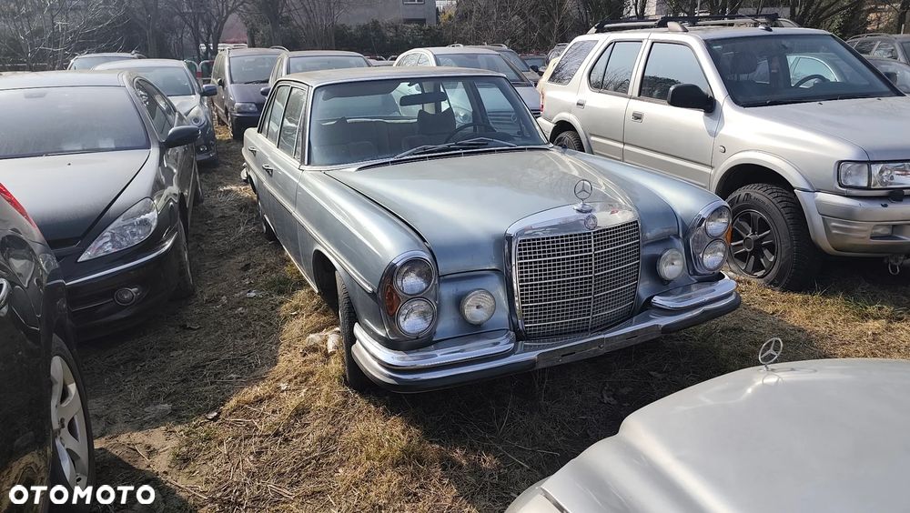 Mercedes-Benz W111 - 37