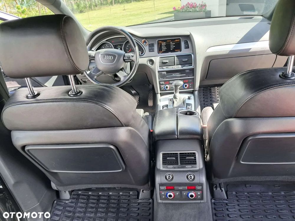 Audi Q7 - 15