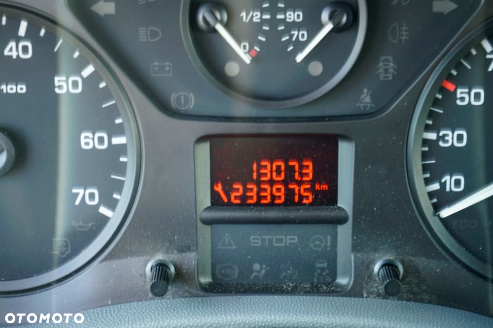 Peugeot Expert - 22