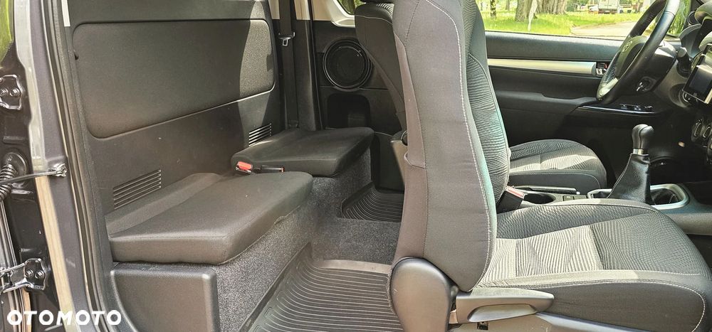 Toyota Hilux 4x4 Double Cab S&S Comfort - 22