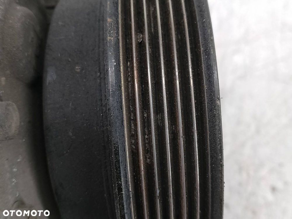 POMPA, SPRĘŻARKA KLIMATYZACJI RENAULT CLIO III 8200365787-A SD6V12 - 6