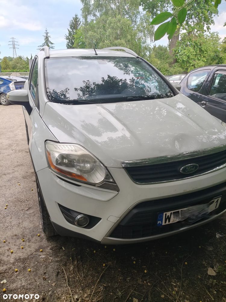 Ford Kuga - 1