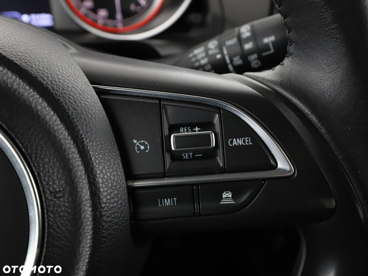 Suzuki Swift 1.0 Boosterjet Comfort - 29
