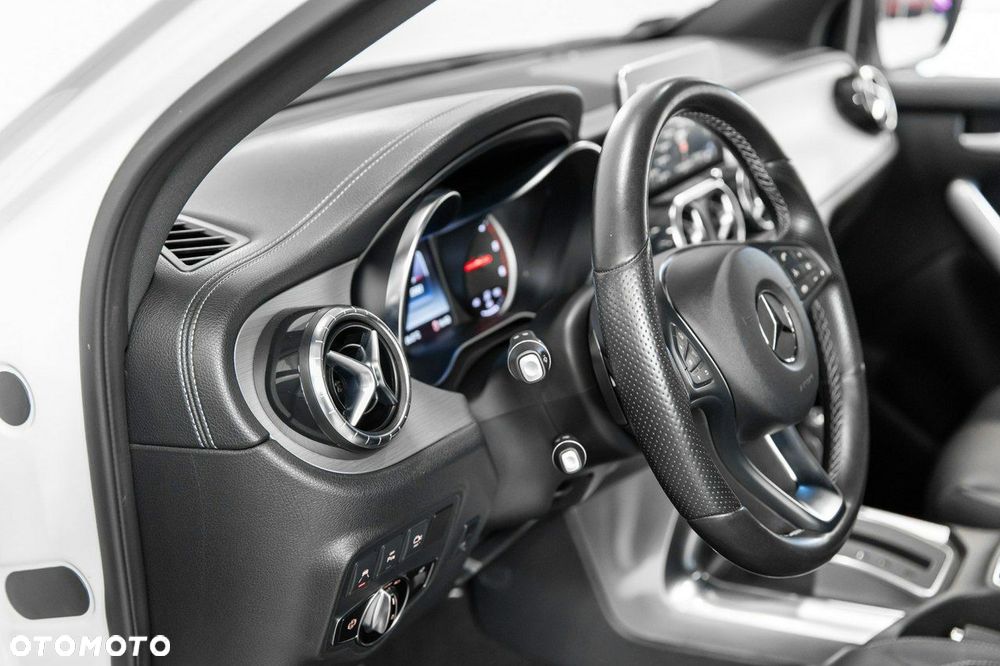 Mercedes-Benz Klasa X 350 d 4-Matic Power - 37