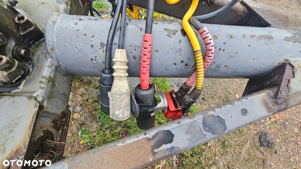 Schmitz Cargobull K018 - 8