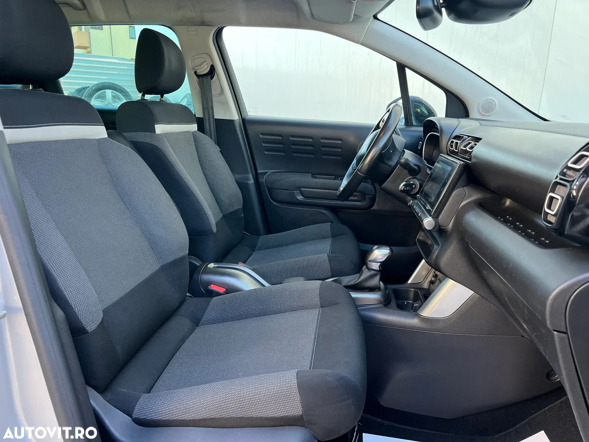 Citroën C3 AIRCROSS PureTech 110 Stop & Start EAT6 Shine - 8