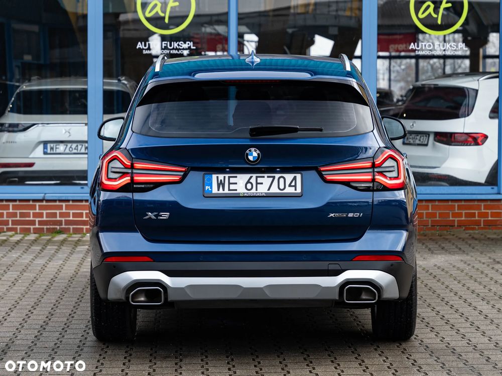 BMW X3 xDrive20i - 11