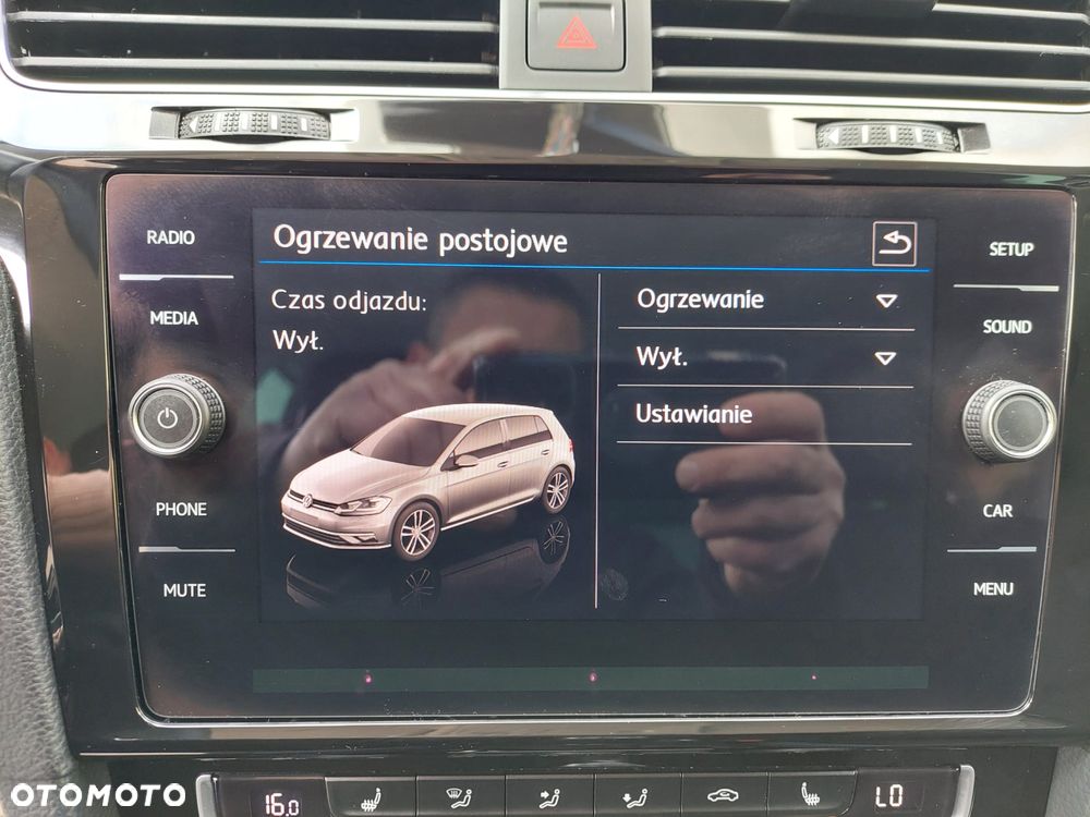 Volkswagen Golf 1.5 TSI BMT Evo IQ Drive - 17