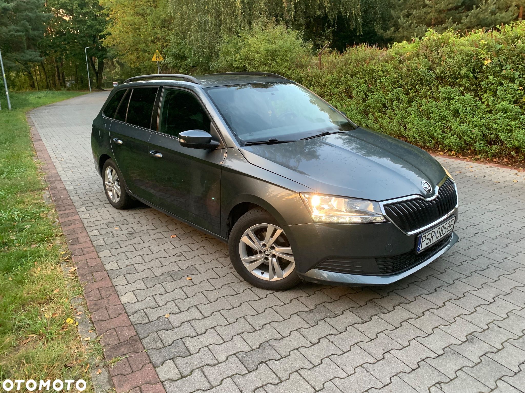 Skoda Fabia 1.0 Ambition - 1