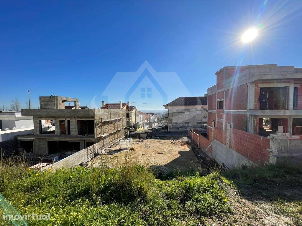 Terreno urbano com projeto e vista rio no Bairro do Sol Tejo, São J... - Grande imagem: 5/28