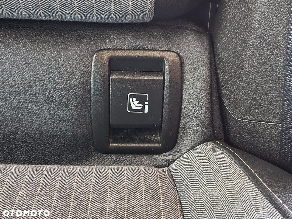 Renault Clio - 29