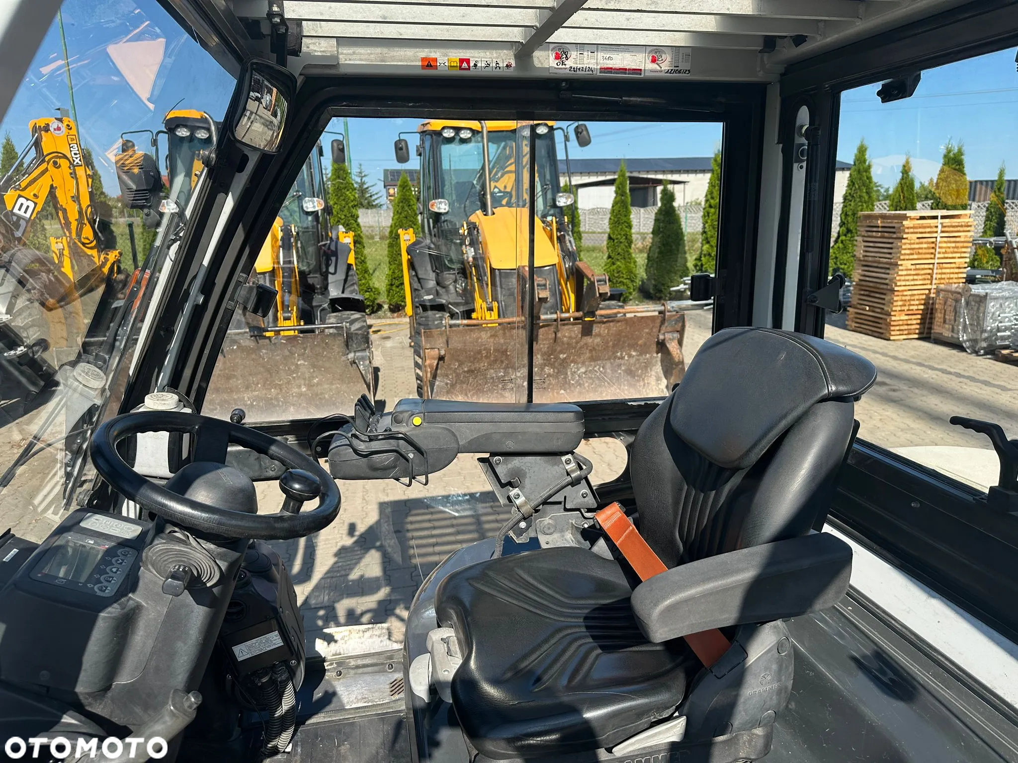 Nissan Unicarriers 50 DG1F4A50Q  /5 T /4,5 m /R.2018/3680h - 26