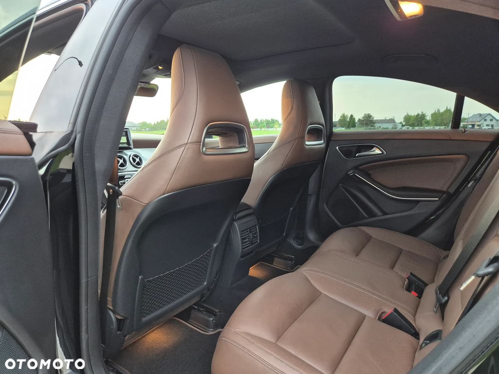 Mercedes-Benz CLA - 15