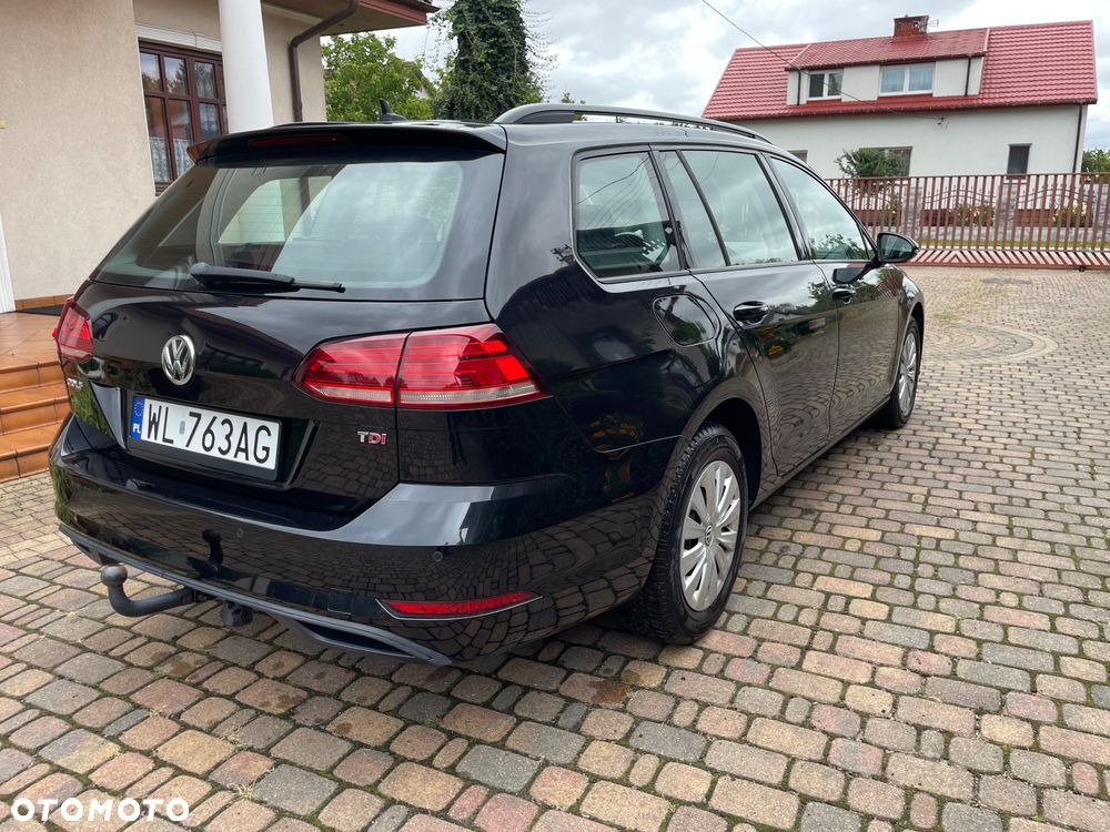 Volkswagen Golf 1.6 TDI (BlueMotion Technology) Comfortline - 4