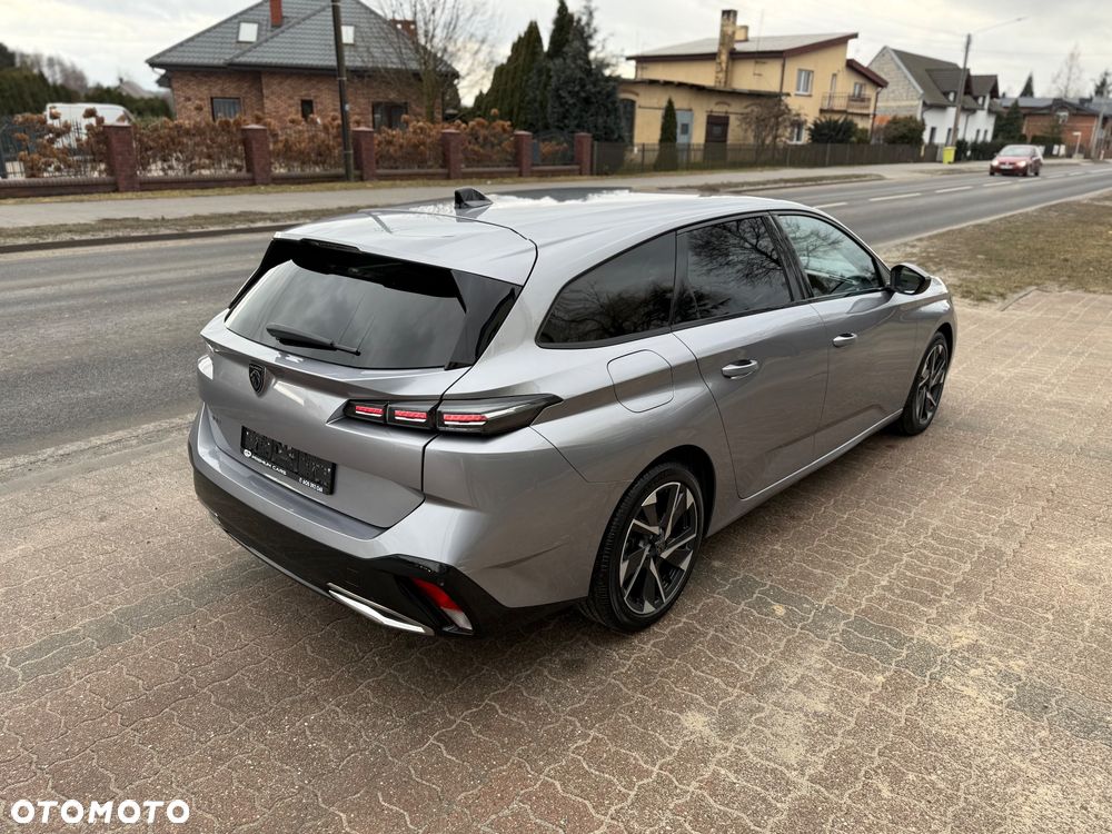 Peugeot 308 BlueHDi 130 EAT8 Allure - 15