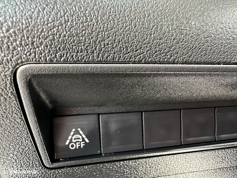 Peugeot Partner 1.5 BlueHDi Premium Longa - 17