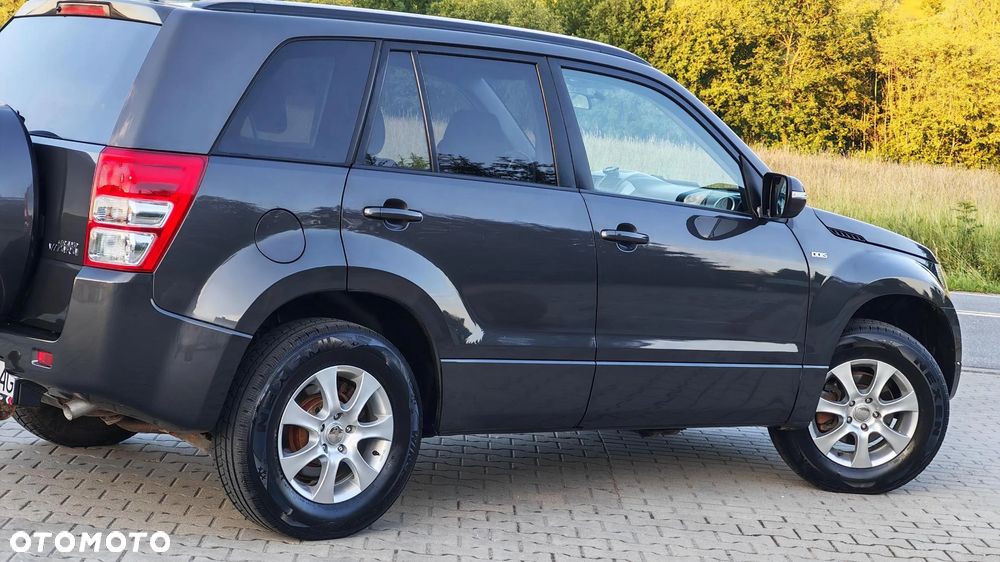 Suzuki Grand Vitara 1.9 DDiS Comfort DPF Limited - 18