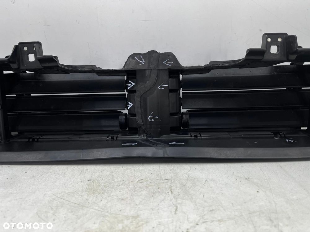 Osłona chłodnicy BMW iX3 G08 Lift LCI 21-25r. DOLNA żaluzja roleta kierownica wlot powietrza zderzak - 3