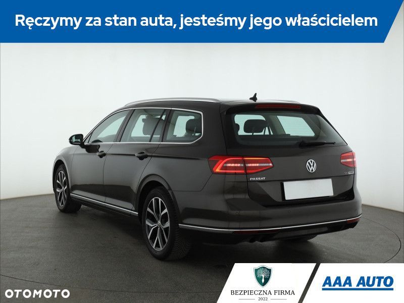 Volkswagen Passat Variant - 6