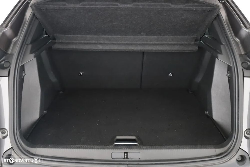 Peugeot 2008 PureTech 130 EAT8 Active - 14