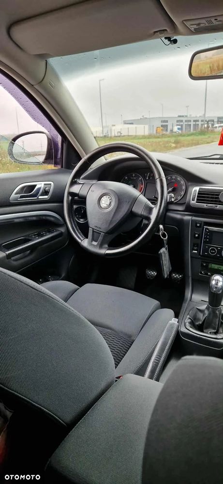 Skoda Superb 2.0 TDI DPF - 7