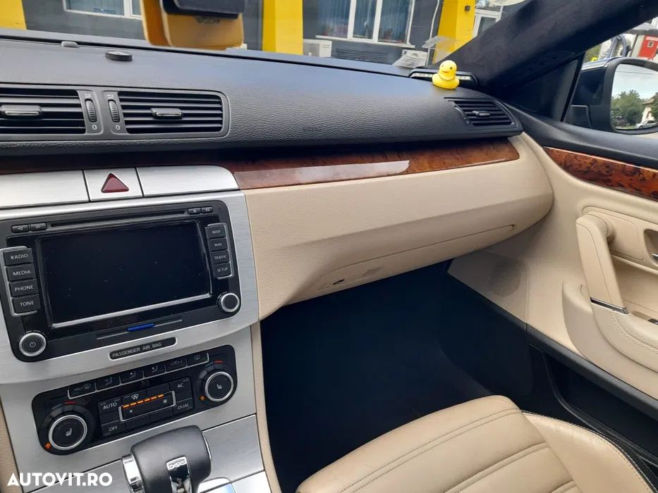 Volkswagen Passat 2.0 TDI DPF DSG Comfortline - 8