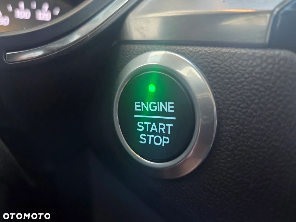 Ford Kuga 2.0 EcoBlue mHEV FWD Titanium - 27