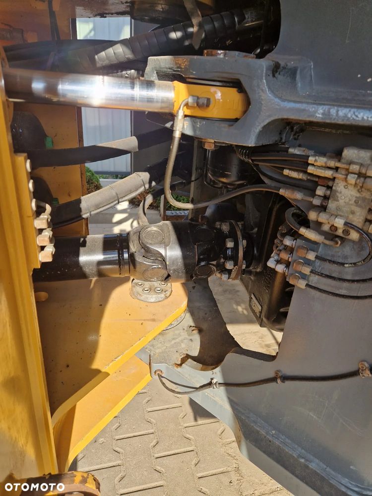 Liebherr L566 2plus2 * 9.854 mth * 2011r. * Pełen Serwis Liebherr * waga PFREUNDT * - 22