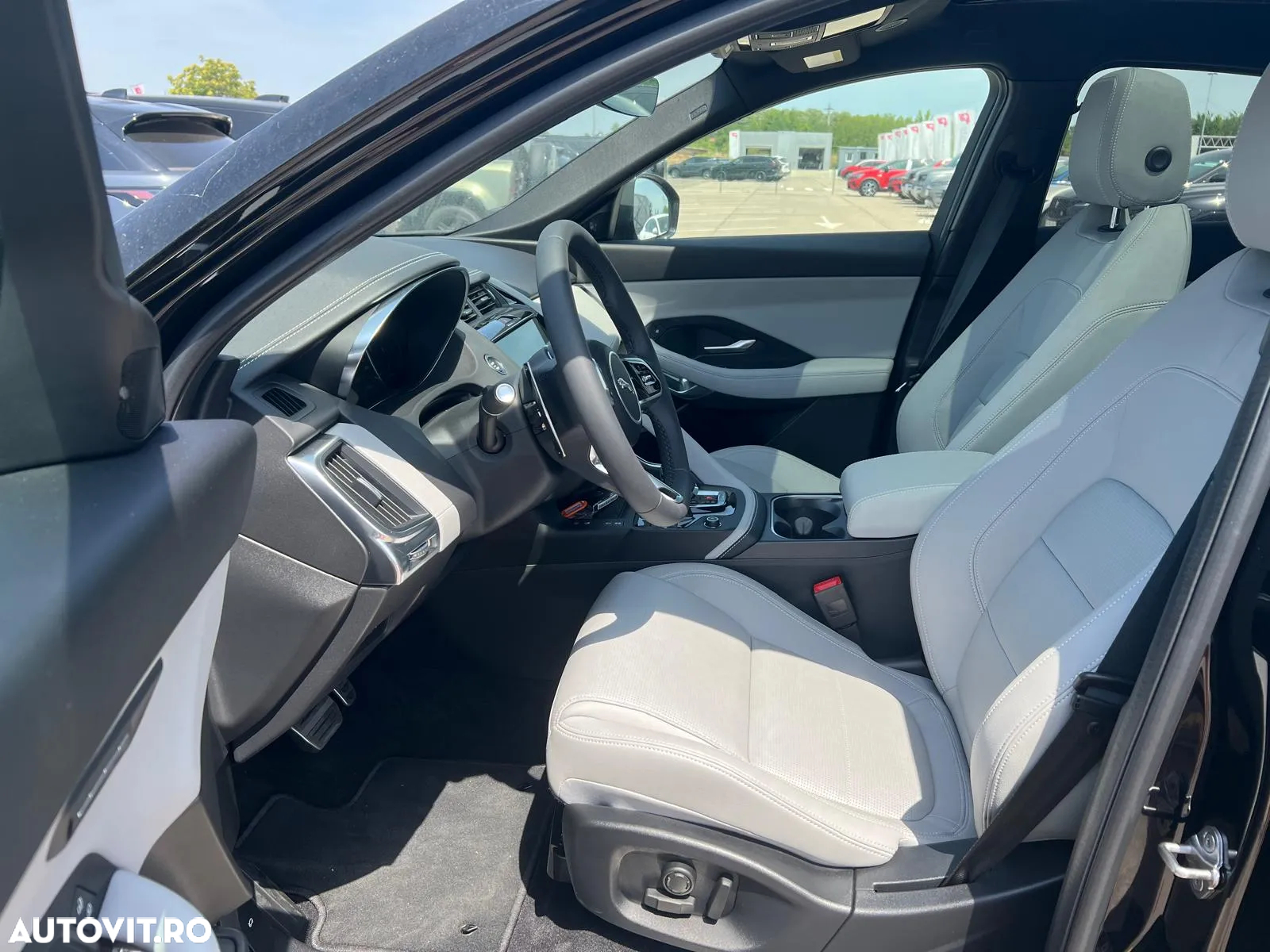 Jaguar E-Pace - 6