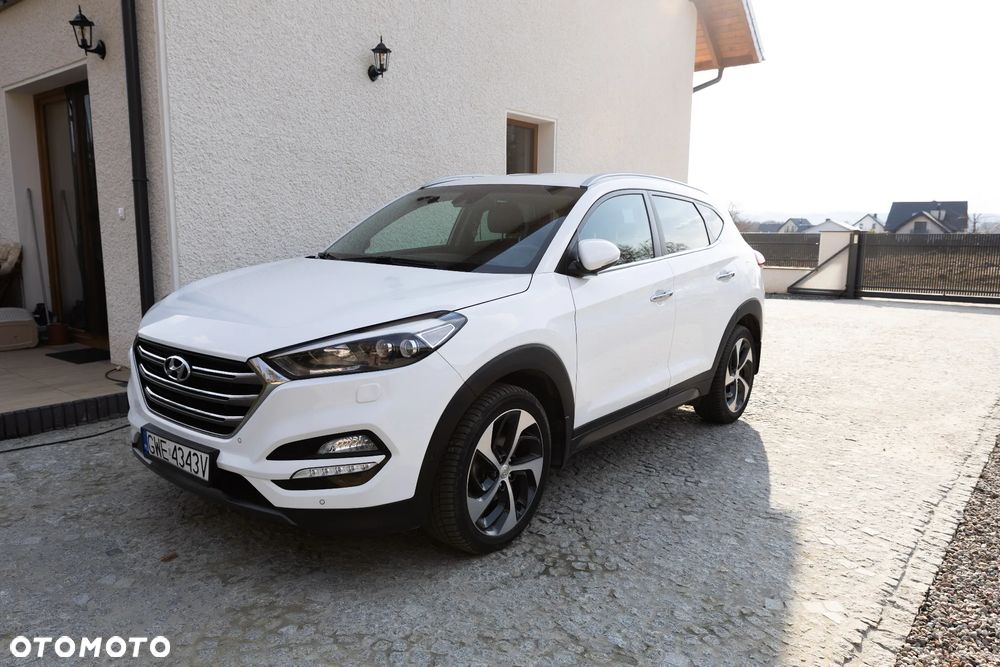 Hyundai Tucson 2.0 CRDI 4WD Automatik Premium - 1