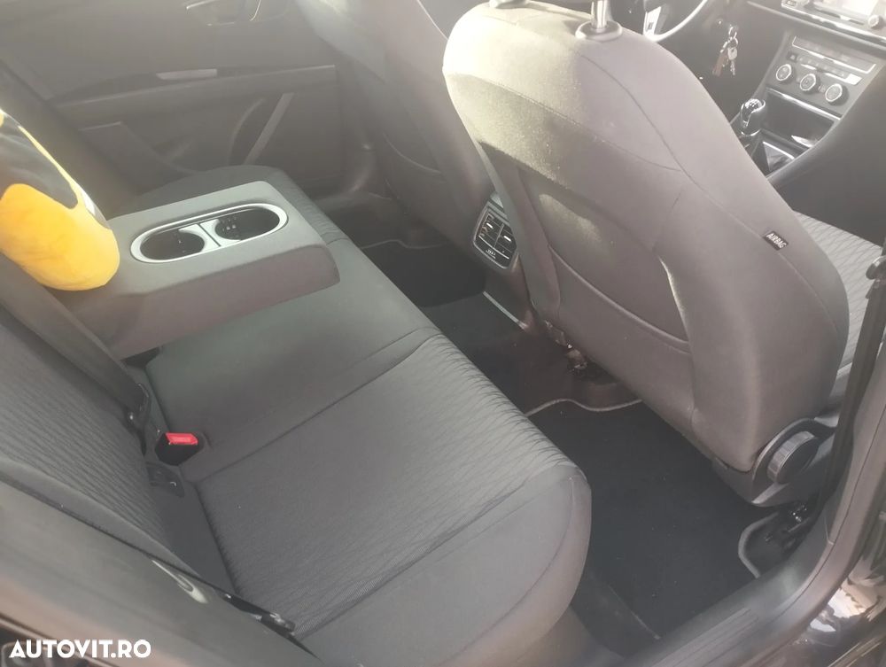 Seat Leon 2.0 TDI DPF Style - 9