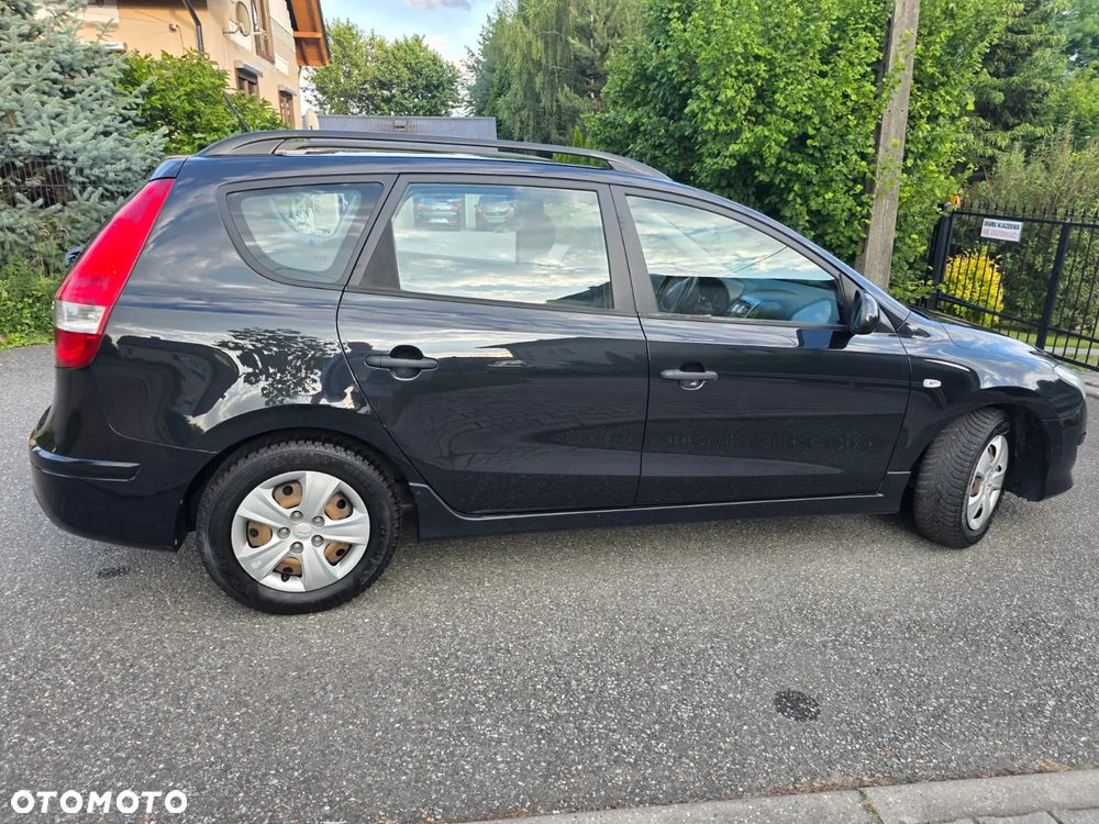 Hyundai i30 1.4 Base + World Cup - 34