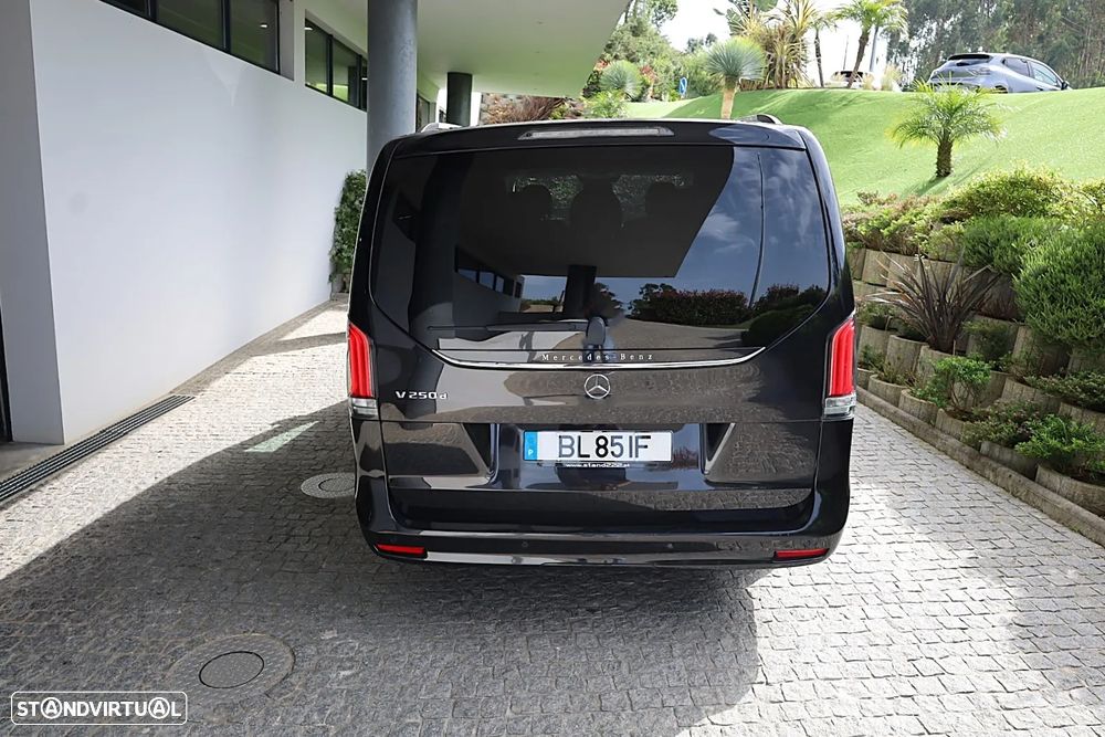 Mercedes-Benz V 250 d Longo Avantgarde - 11