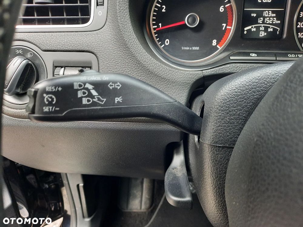 Volkswagen Polo 1.2 Life - 21