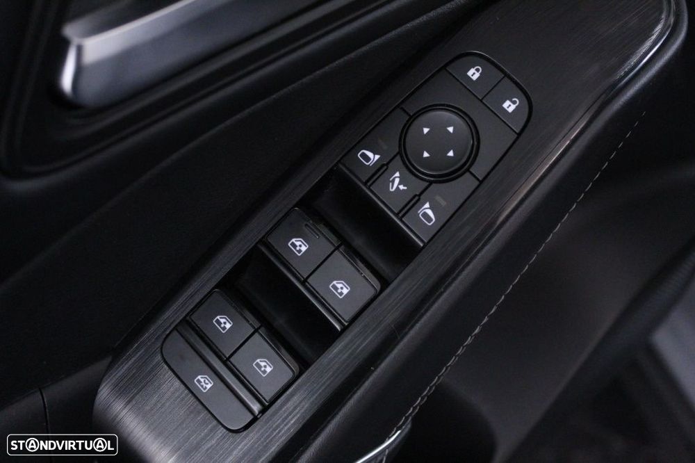 Nissan Qashqai 1.3 DIG-T N-Connecta LED+SKY - 20