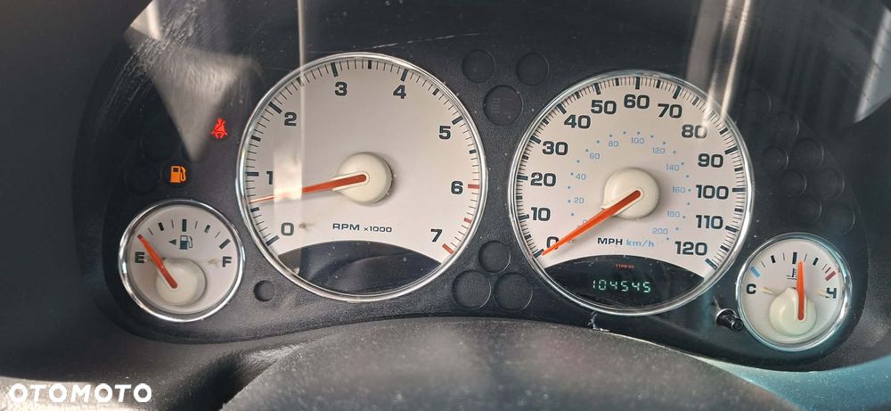 Jeep Liberty 3.7 4x4 - 10