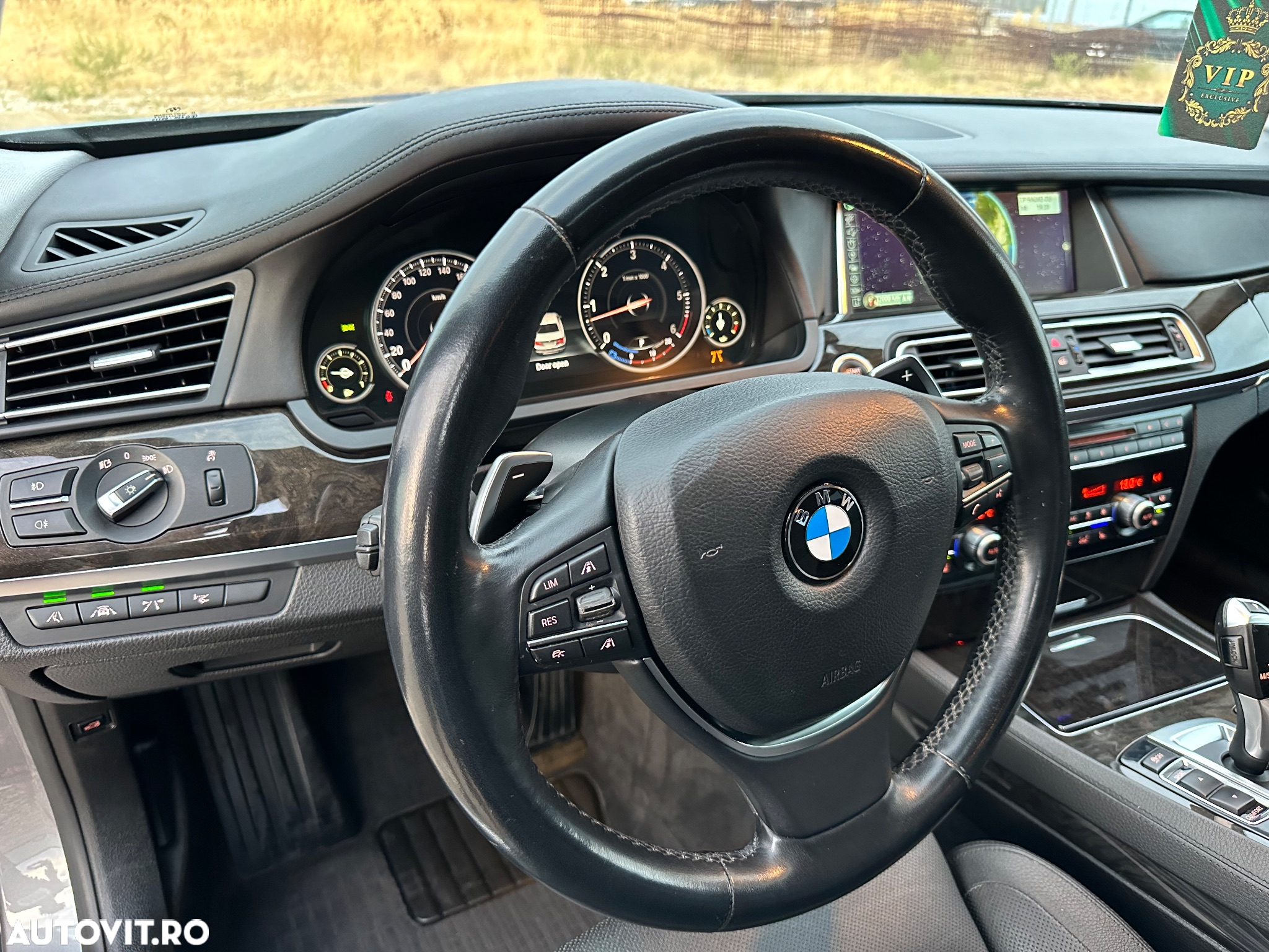 BMW Seria 7 730d xDrive - 29