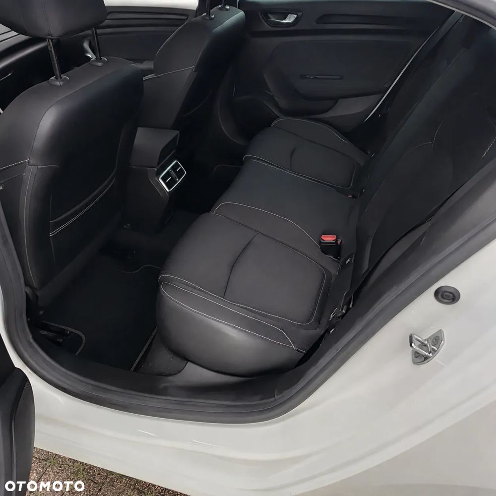 Renault Megane 1.6 SCe Limited - 5