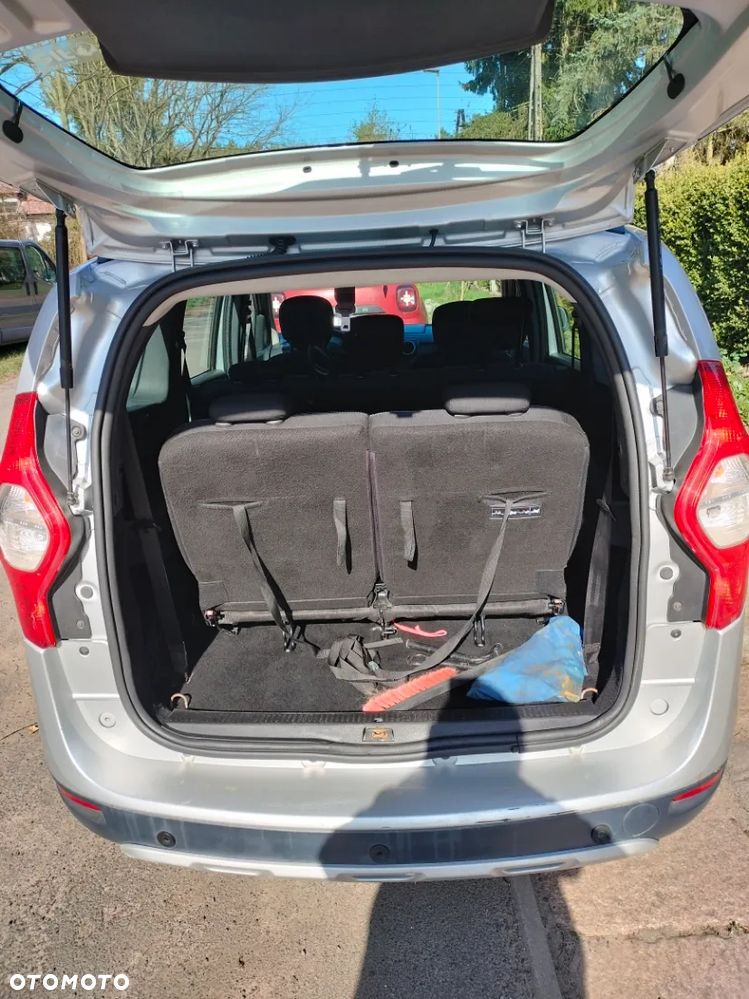 Dacia Lodgy 1.5 dCi Stepway - 4