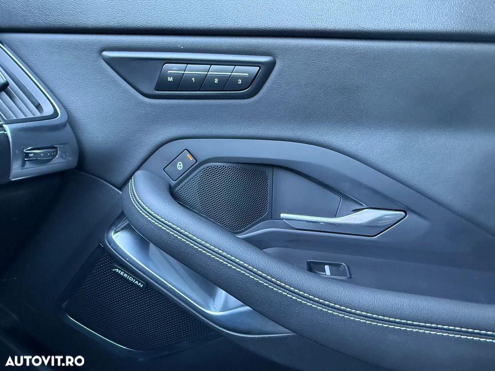 Jaguar E-Pace P300 AWD Sport - 22