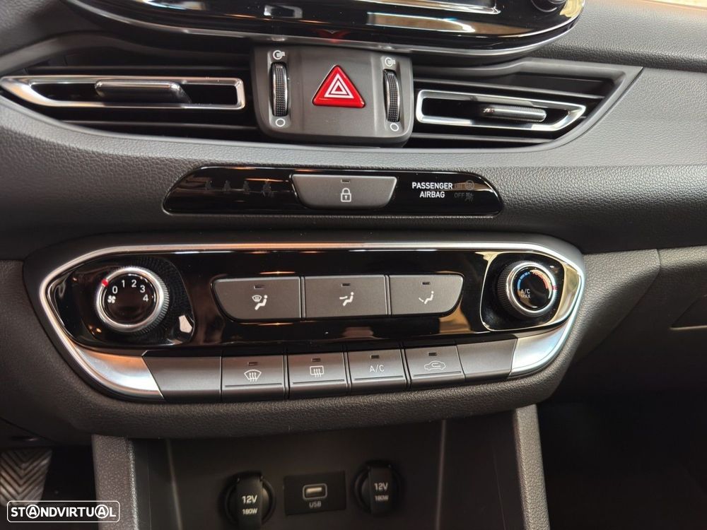 Hyundai i30 SW 1.0 T-GDi Style - 13